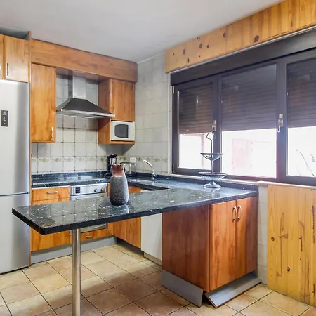 Villa In Villamuriel With Pool And Barbecue *