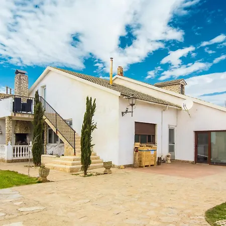 In Villamuriel With Pool And Barbecue Villa