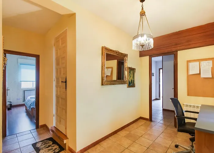 In Villamuriel With Pool And Barbecue * Villamuriel De Cerrato