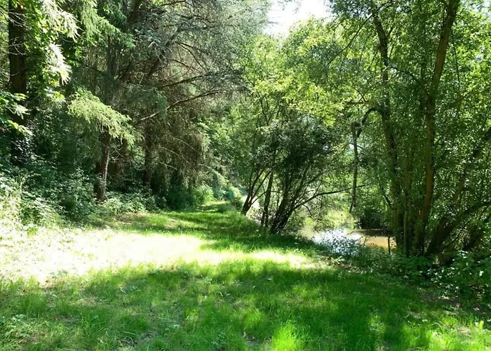 Villa In Villamuriel With Pool And Barbecue